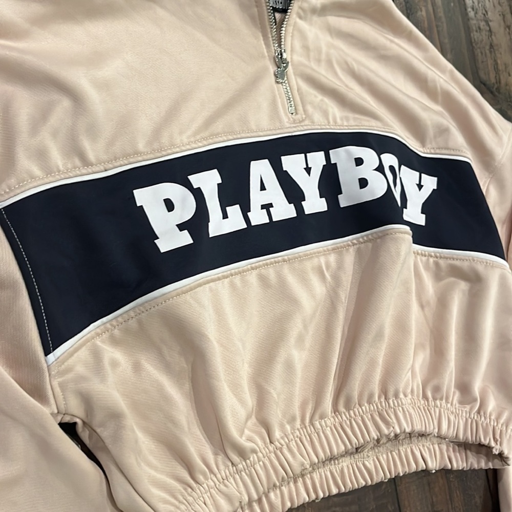 Deadstock PLAYBOY x MISSGUIDED Crop Pull Over - Picture 15 of 16